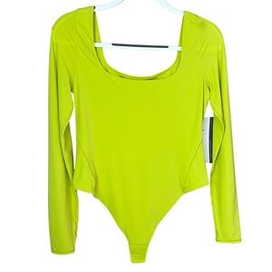 NWT Lululemon Wundermost Ultra Soft Nulu Square Neck Bodysuit Lichen Lime